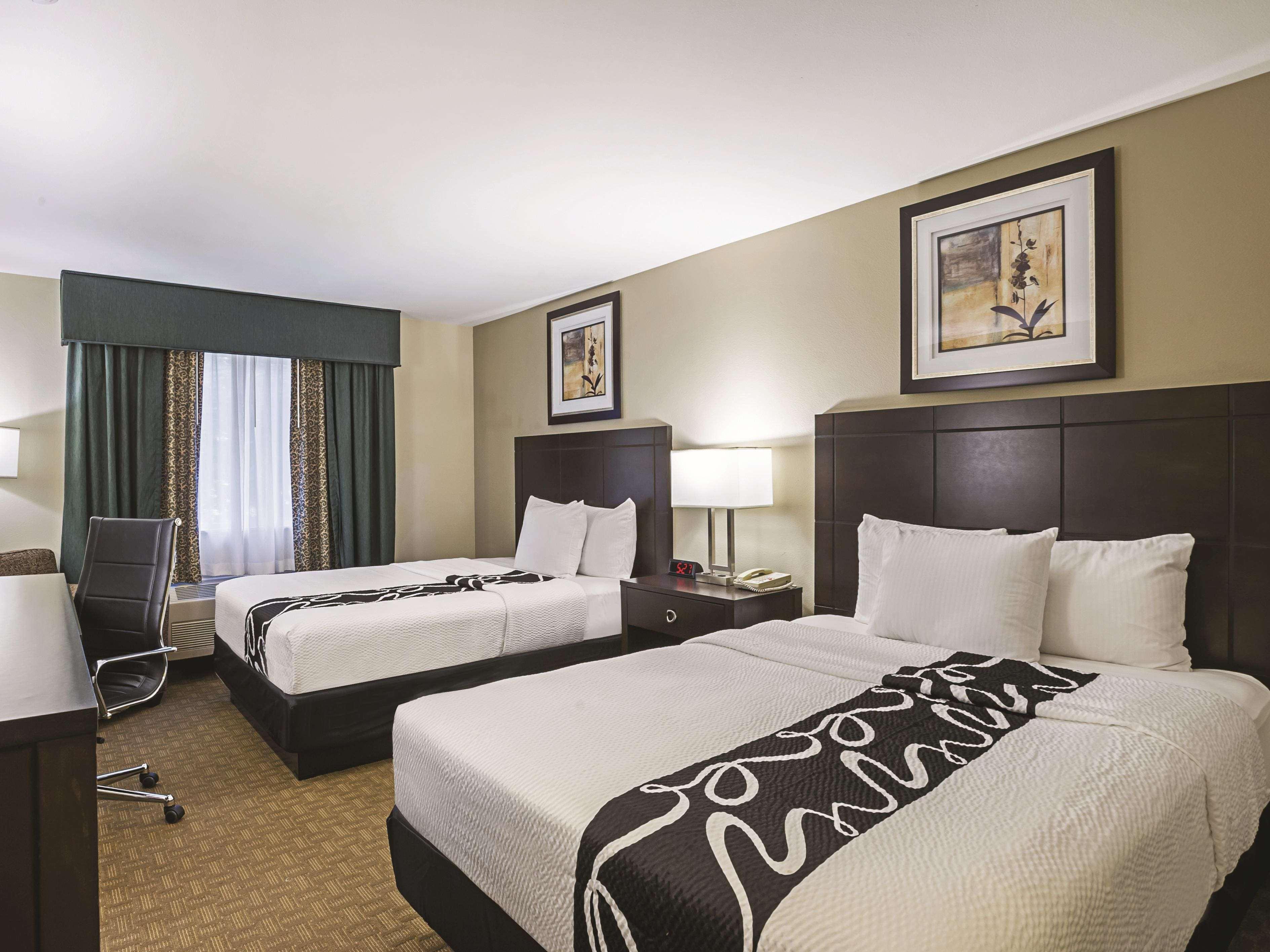 La Quinta Inn By Wyndham Olympia - Lacey Exterior photo