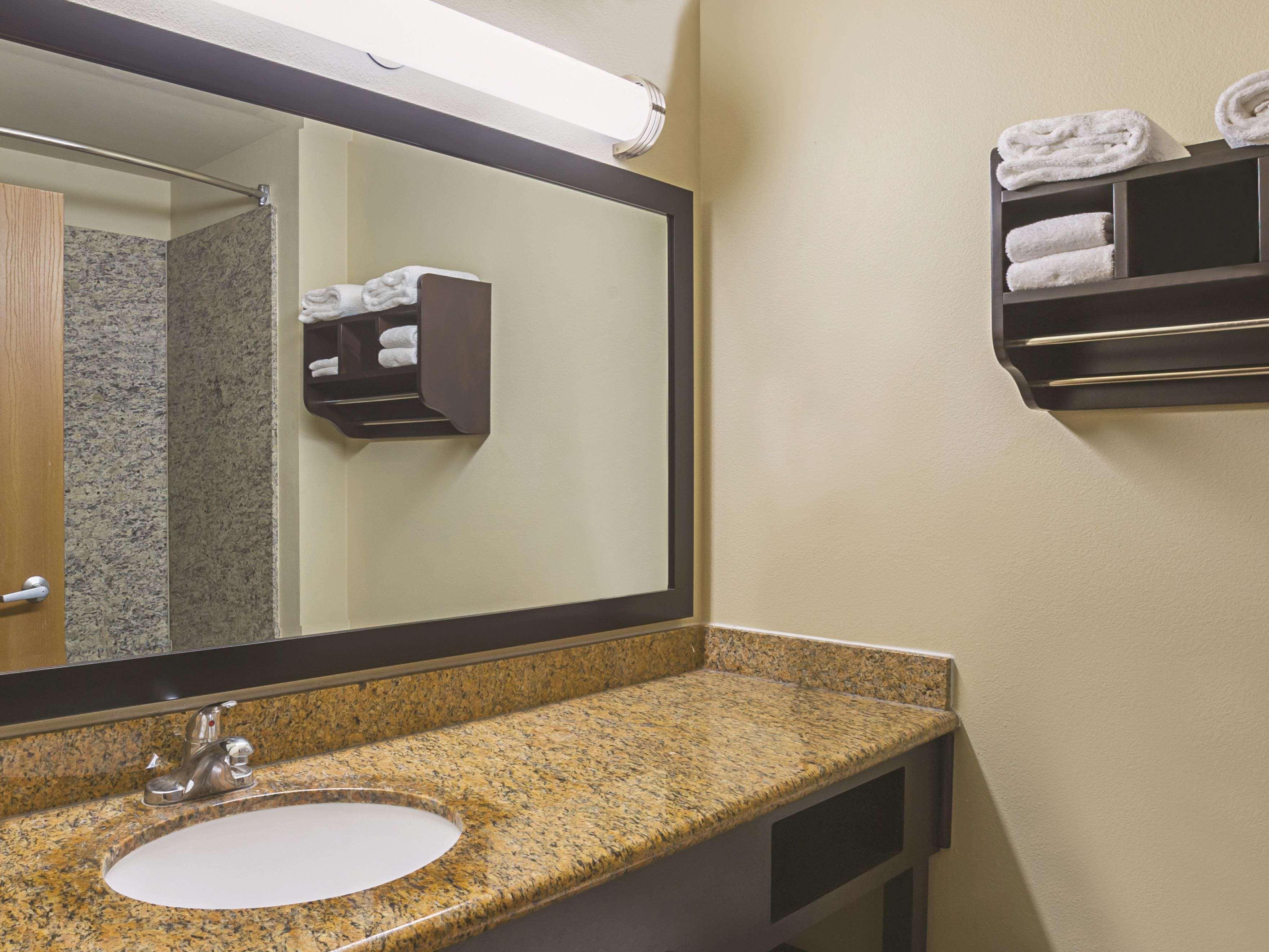 La Quinta Inn By Wyndham Olympia - Lacey Exterior photo