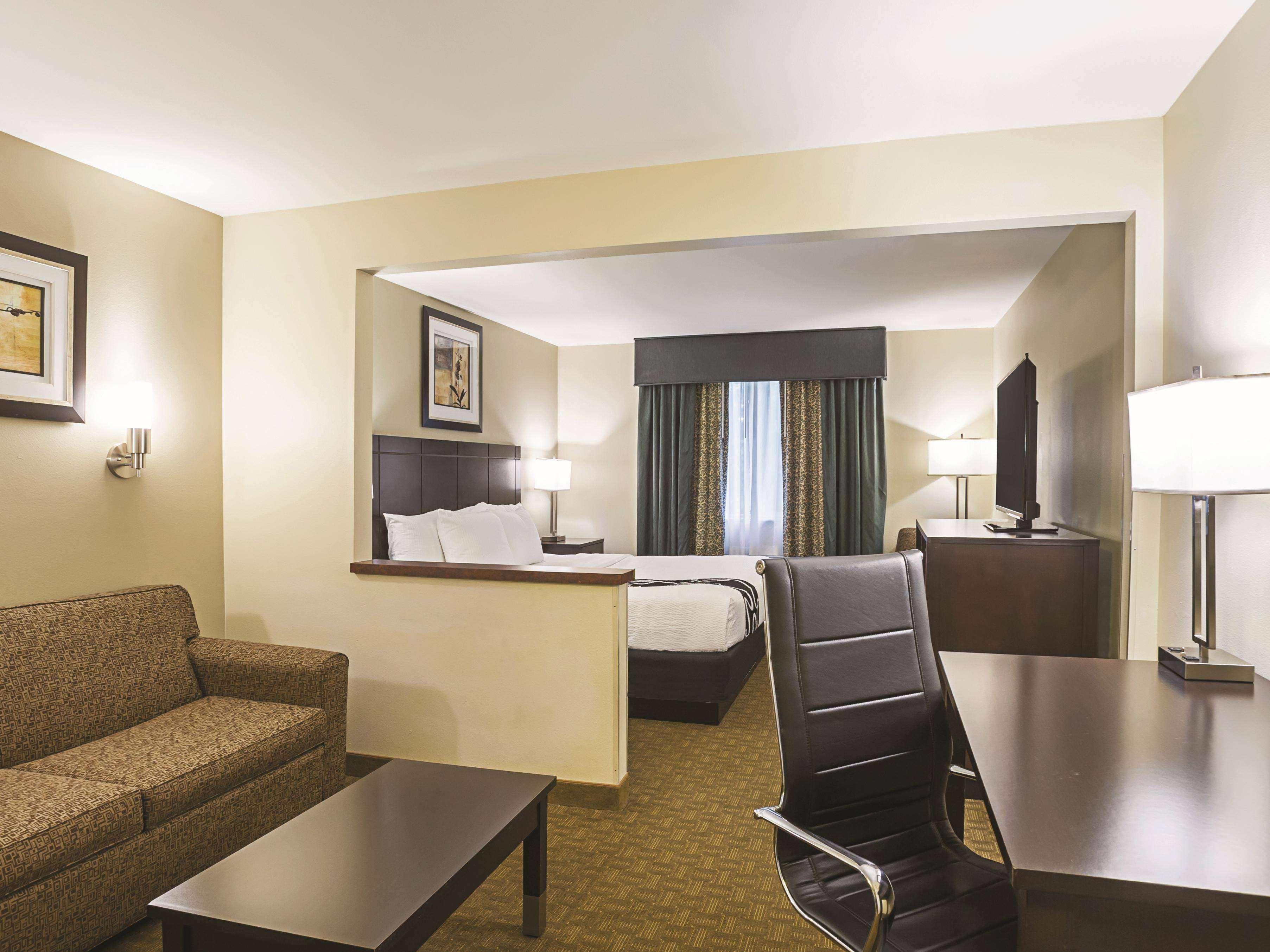 La Quinta Inn By Wyndham Olympia - Lacey Exterior photo