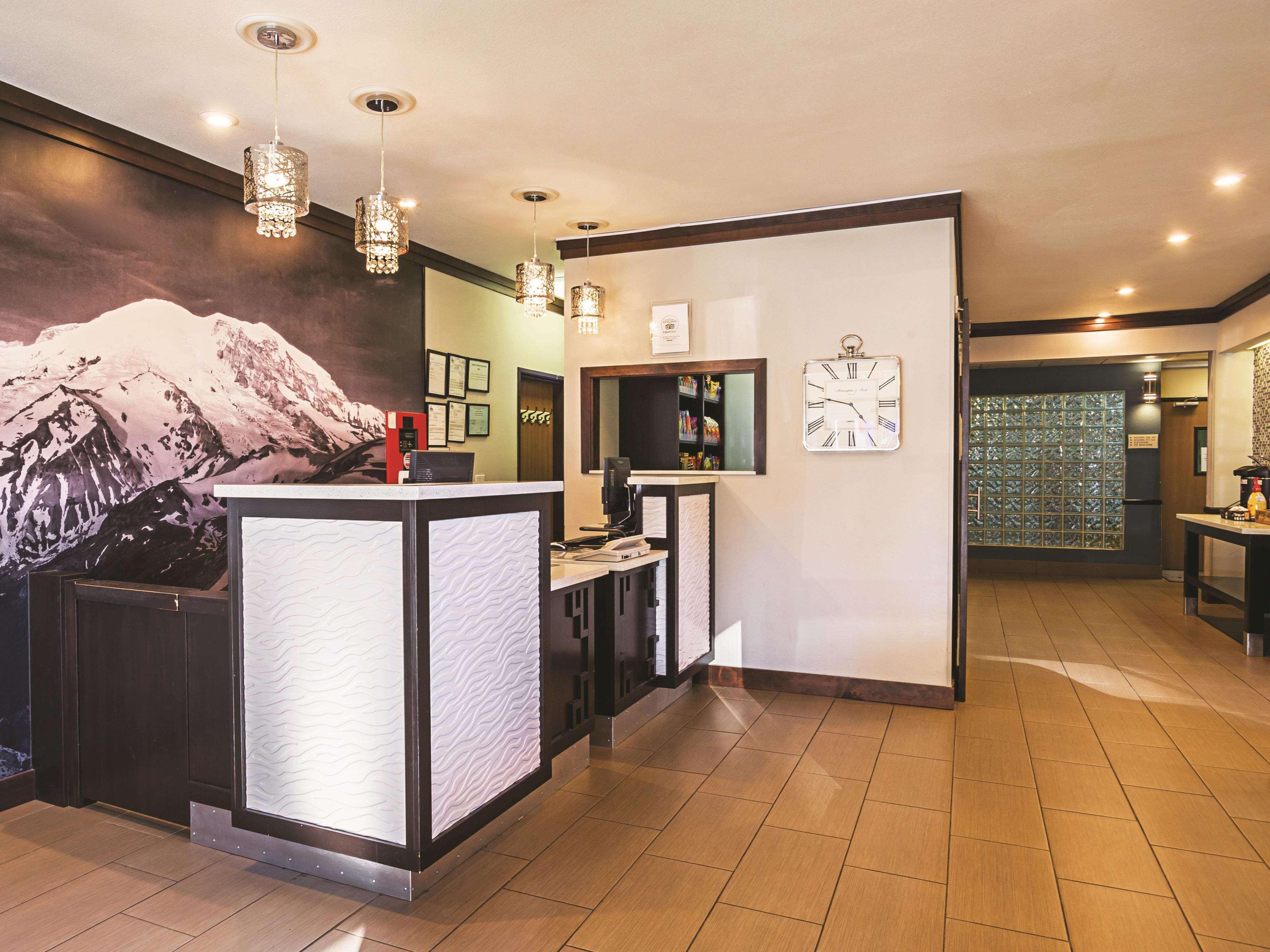 La Quinta Inn By Wyndham Olympia - Lacey Exterior photo