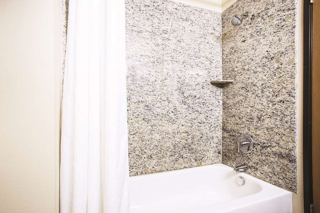La Quinta Inn By Wyndham Olympia - Lacey Room photo