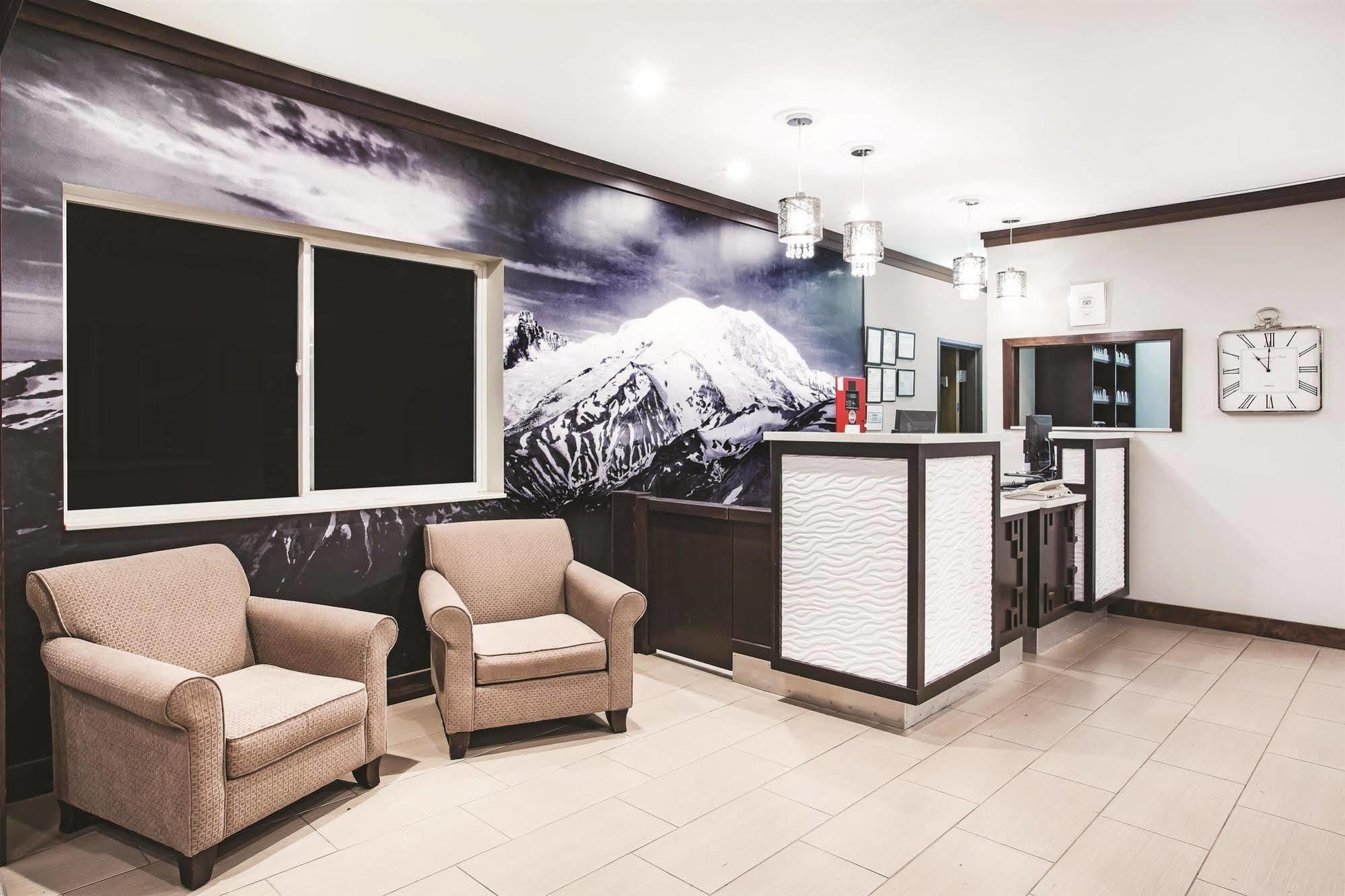 La Quinta Inn By Wyndham Olympia - Lacey Exterior photo