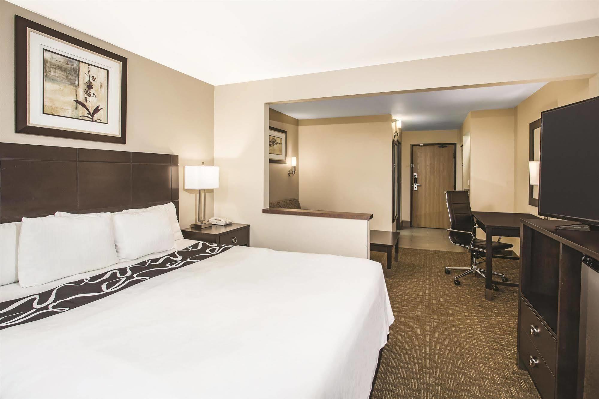 La Quinta Inn By Wyndham Olympia - Lacey Exterior photo